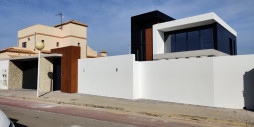 Nueva construcción  - Chalet - Orihuela Costa - La Zenia