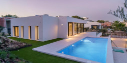 Nueva construcción  - Chalet - Orihuela - Las Colinas Golf