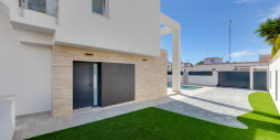 Nueva construcción  - Chalet - Torrevieja - Torrevieja Centro