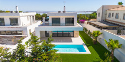 Nueva construcción  - Chalet - Torrevieja - Torrevieja Centro