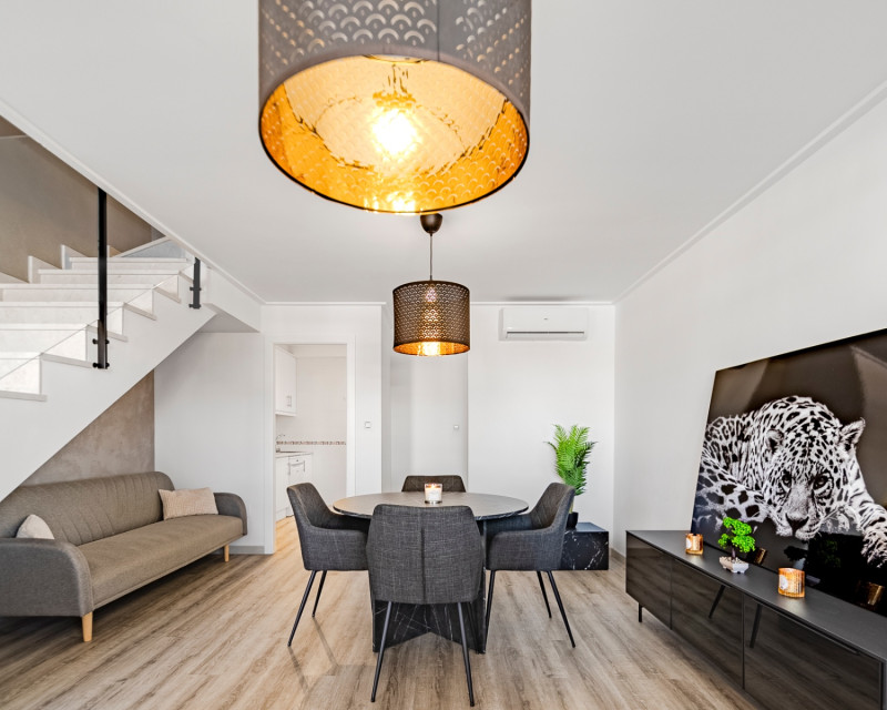 Radhus · Återförsäljning · Los Balcones · Los Balcones