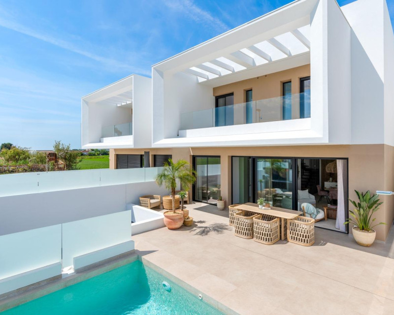 Radhus · Nybyggnation · Dolores · Sector 3