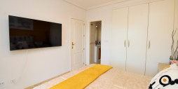 Resale - Apartament - Villamartín - Villamartin