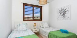 Resale - Apartment / flat - Cabo Roig