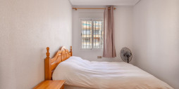 Resale - Apartment / flat - La Mata