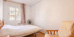 Resale - Apartment / flat - La Mata