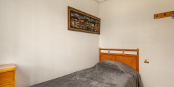 Resale - Apartment / flat - La Mata