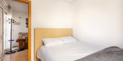Resale - Apartment / flat - La Mata