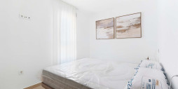 Resale - Apartment / flat - La Mata
