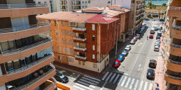 Resale - Apartment / flat - La Mata