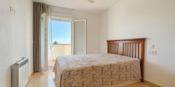 Resale - Apartment / flat - Orihuela Costa - Aguamarina