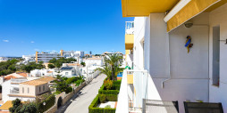 Resale - Apartment / flat - Orihuela Costa - Villamartín