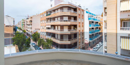 Resale - Apartment / flat - Torrevieja - Beach