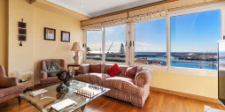 Resale - Apartment / flat - Torrevieja - Centro - Muelle Pesquero