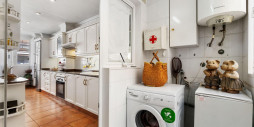 Resale - Apartment / flat - Torrevieja - Centro - Muelle Pesquero