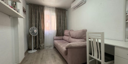 Resale - Apartment / flat - Torrevieja - Centro