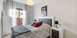 Resale - Apartment / flat - Torrevieja - Centro