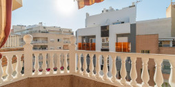 Resale - Apartment / flat - Torrevieja - Centro