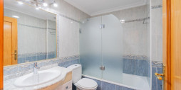 Resale - Apartment / flat - Torrevieja - Centro