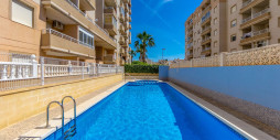 Resale - Apartment / flat - Torrevieja - Centro