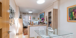 Resale - Apartment / flat - Torrevieja - Centro