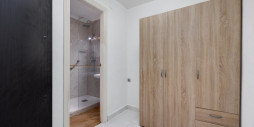 Resale - Apartment / flat - Torrevieja - Centro