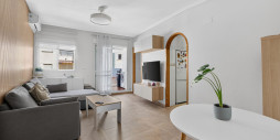 Resale - Apartment / flat - Torrevieja - Centro