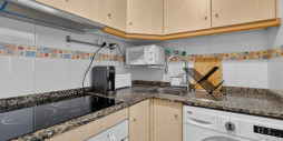 Resale - Apartment / flat - Torrevieja - Centro