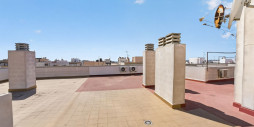 Resale - Apartment / flat - Torrevieja - Centro