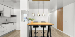 Resale - Apartment / flat - Torrevieja - El Acequión - Los Náufragos