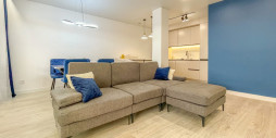 Resale - Apartment / flat - Torrevieja - El Acequión - Los Náufragos