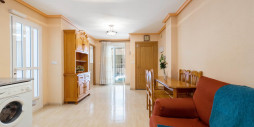 Resale - Apartment / flat - Torrevieja - Estacion de autobuses