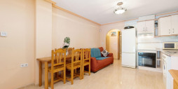 Resale - Apartment / flat - Torrevieja - Estacion de autobuses