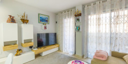 Resale - Apartment / flat - Torrevieja - Estacion de autobuses