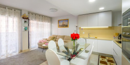 Resale - Apartment / flat - Torrevieja - Estacion de autobuses