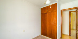 Resale - Apartment / flat - Torrevieja - La Mata pueblo