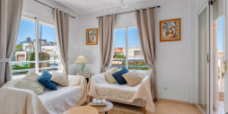 Resale - Apartment / flat - Torrevieja - La Mata