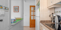Resale - Apartment / flat - Torrevieja - La Mata