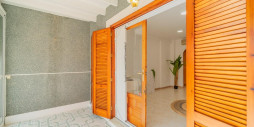 Resale - Apartment / flat - Torrevieja - La Siesta - El Salado - Torreta