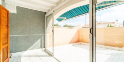 Resale - Apartment / flat - Torrevieja - La Siesta - El Salado - Torreta