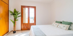 Resale - Apartment / flat - Torrevieja - La Siesta - El Salado - Torreta