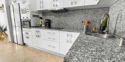 Resale - Apartment / flat - Torrevieja - La Siesta - El Salado -  Torreta