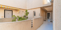 Resale - Apartment / flat - Torrevieja - Los Frutales