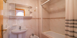 Resale - Apartment / flat - Torrevieja - Nueva Torrevieja