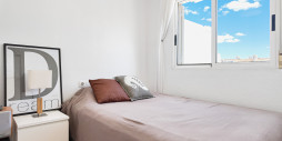 Resale - Apartment / flat - Torrevieja - Parque las naciones