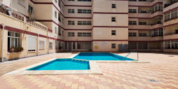 Resale - Apartment / flat - Torrevieja - Parque las naciones