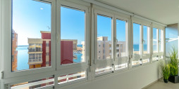 Resale - Apartment / flat - Torrevieja - Playa del Acequión