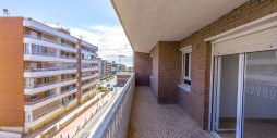 Resale - Apartment / flat - Torrevieja - Punta Prima