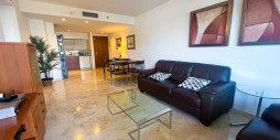 Resale - Apartment / flat - Torrevieja - Punta Prima