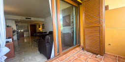 Resale - Apartment / flat - Torrevieja - Punta Prima